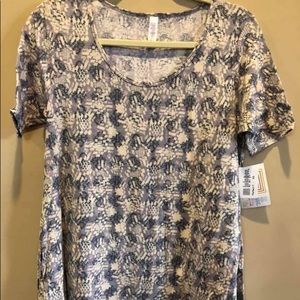 Lularoe Perfect T